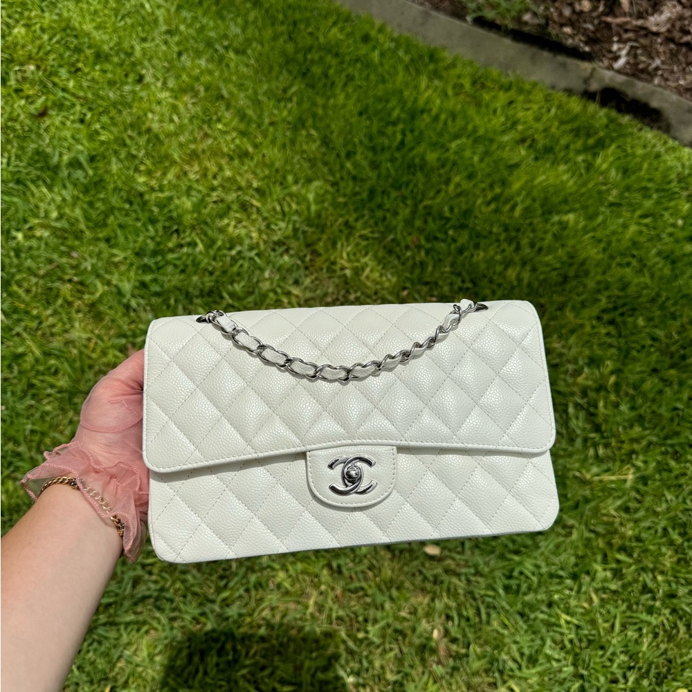 Chanel Medium White Caviar DF